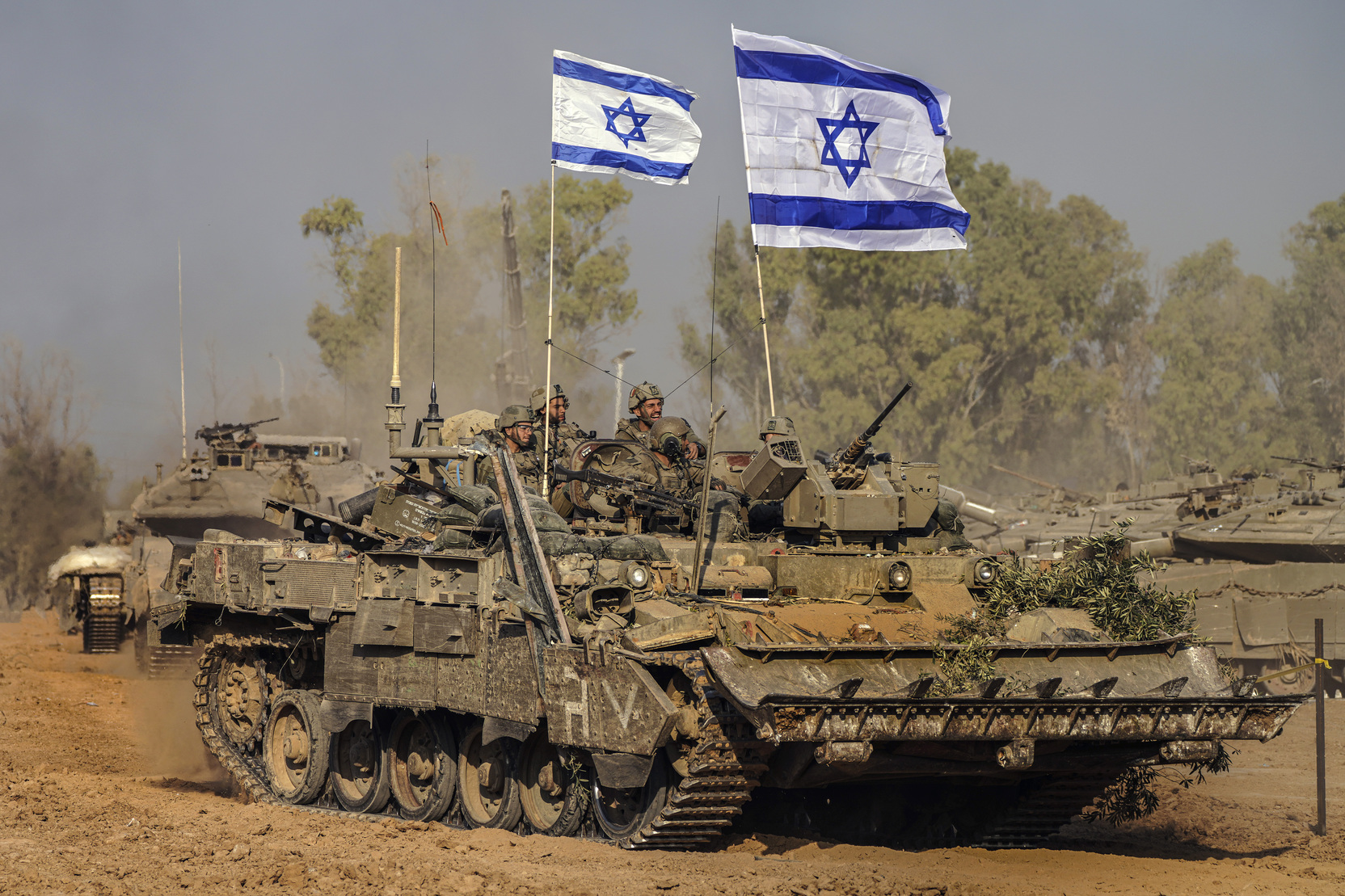 СМИ: Израиль решил отложить ответный удар по Ирану