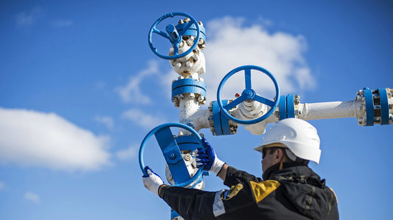 Правительство разрешило крупным газодобытчикам продлить лицензированные работы