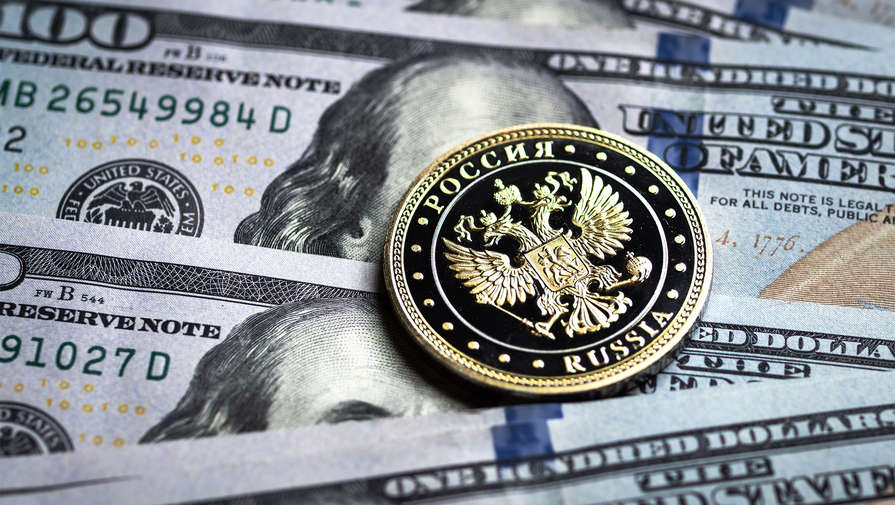 Экономист объяснил, почему власти ждут доллар дороже 100 рублей