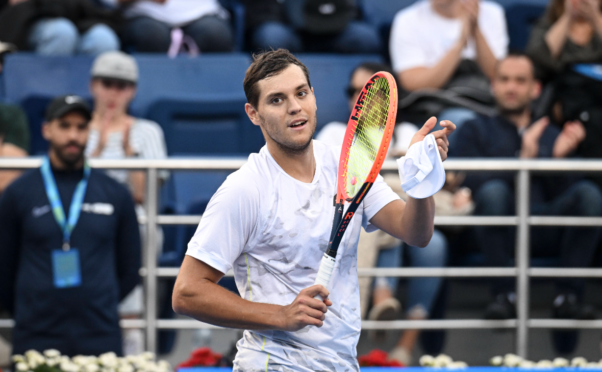 Российский теннисист победил на старте Мастерс в Мадриде